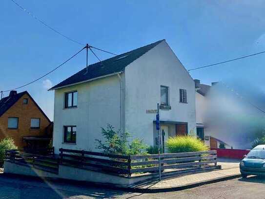 Schönes und modernisiertes Einfamilienhaus in besonders attraktiver Lage von Neuwied-Feldkirchen