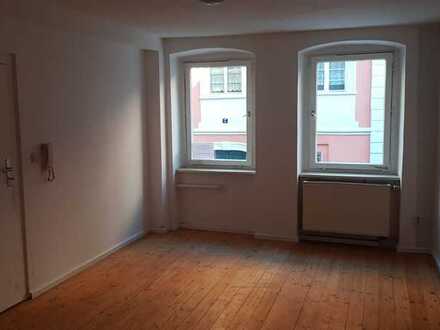 2-Zimmer Altstadtwohnung in zentraler Lage