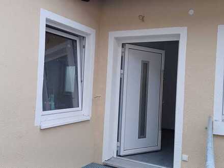4-Zimmer-Wohnung, ökologisch saniert, sucht passende Familie