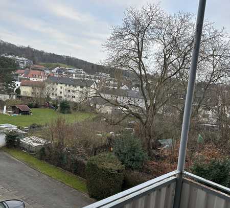 Helle 3 Zimmer Wohnung in Lengsdorf mit Blick ins Grüne