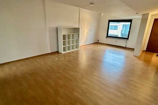 Exklusive, gepflegte 2-Raum-Wohnung mit EBK in Ismaning