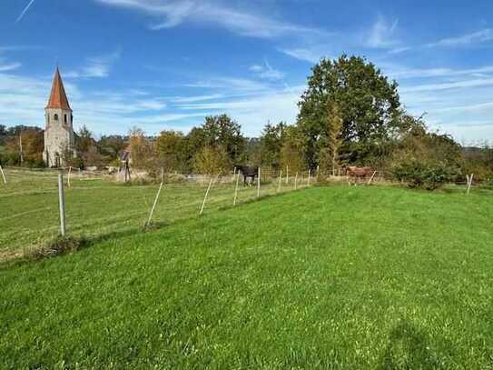 Baugrundstück, in traumhafter Natur (Steigerwald) mit bestem Ausblick,
 2 Zufahrten, teilerschlossen