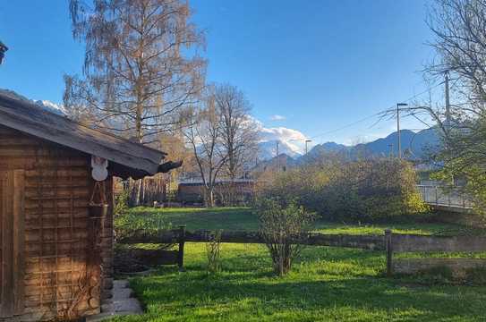 Lichtdurchflutete, großzügig und schön geschnittene 3-Zimmerwohnung in Ohlstadt