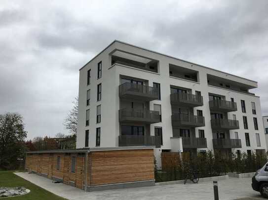 Helle 3-Zi-Neubau-Wohnung mit zwei Balkonen und EBK in Freising