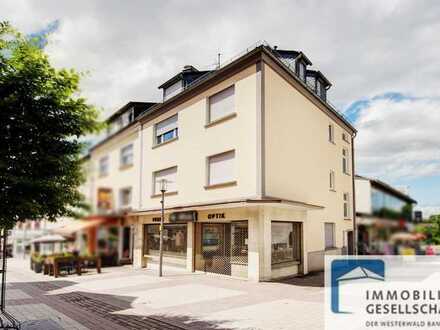 Gepflegtes und solide geführtes Wohn- Geschäftshaus in zentraler Stadtlage