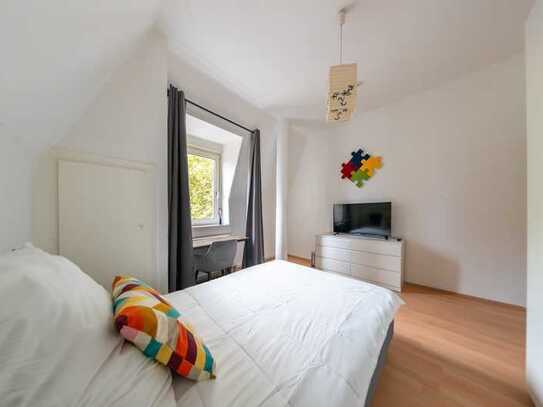 +++ Furnished room for rent +++