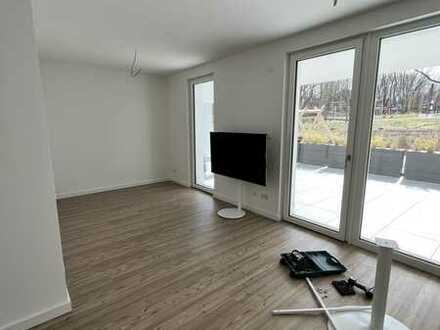 Hochwertige 2-Zimmer Wohnung mit Terrasse in ruhiger Lage nähe Universität Regensburg
