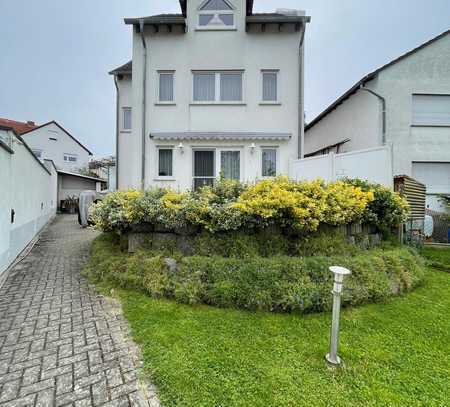 !! Greifen Sie zu !! 1 Familienhaus mit Terrasse und ausgebautem Keller