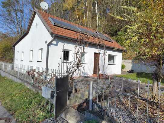 Freundliches modernisiertes Einfamilienhaus in Altdorf bei Landshut