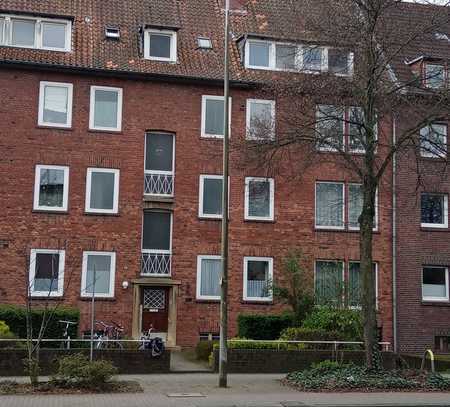 Gut geschnittene 3 Zimmer-Wohnung mit Balkon