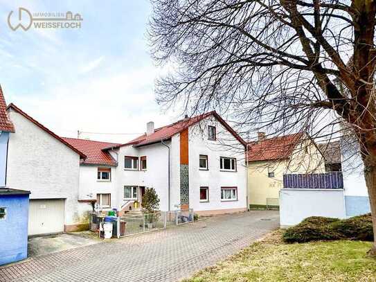 Zweifamilienhaus in zentraler dörflicher Lage von Hünstetten