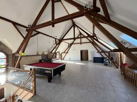 Loft mit 138qm auf Hof in ländlicher Umgebung, Erstbezug