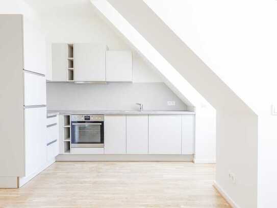 Penthouse-Wohnung auf 61m² direkt neben der Frauchenkirche im Quartier-Hoym!