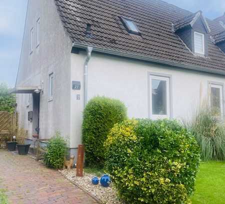 RESERVIERT: Kleines Traumhaus in ruhiger Lage von WHV