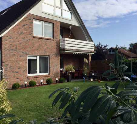 Vollständig renovierte Wohnung mit fünf Zimmern sowie Balkon und EBK in Gifhorn