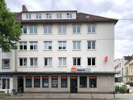 Neu renovierte, schöne 2-Zimmer-Wohnung, sehr zentral