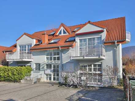 Charmante 2-Zimmer-Maisonette mit zwei Terrassen in beliebter Wohnlage