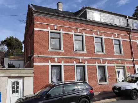2 Zimmer Wohnung im DG auf Wunsch mit Betreuung in Rodewisch - schon teilmöbliert