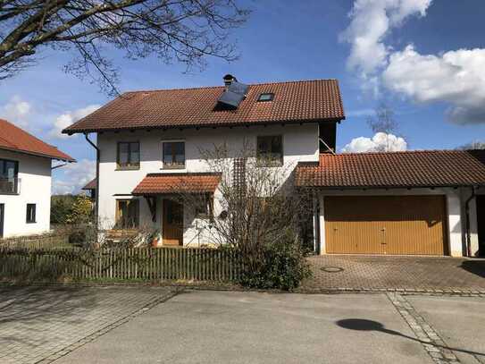 Attraktives und gepflegtes 5-Zimmer-Einfamilienhaus zum Kauf in Peiting