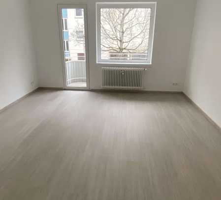 Schönes 1 Zimmer Apartment mit Balkon in bester Westendlage