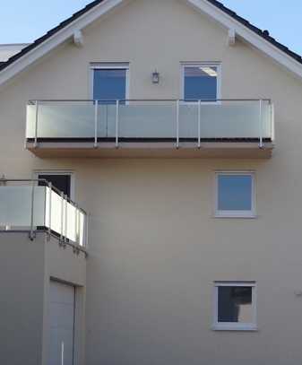 Lichtdurchflutetes Wohlfühlhaus mit Dachterrasse und Panoramablick