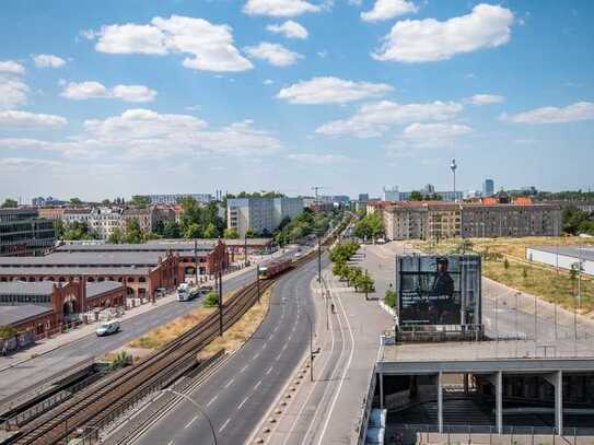 ***Schickes Office mit großzügigem Schnitt am Bhf Landsberger Allee***