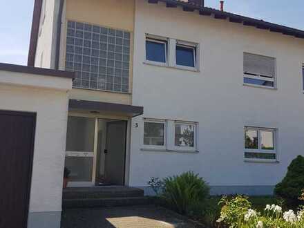 Ansprechende 3,5-Zimmer-Wohnung mit Balkon und EBK in Blaustein-Wippingen