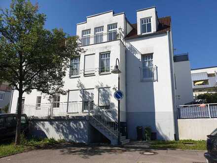 2-Zimmer-Wohnung in Rottenburg, EG , Terrasse, Garten, Stp. im Freien, i. A. zu verkaufen
