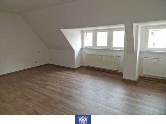 Bautzen! Individuelle Stadtwohnung im Dachgeschoss mit viel Nebengelass!