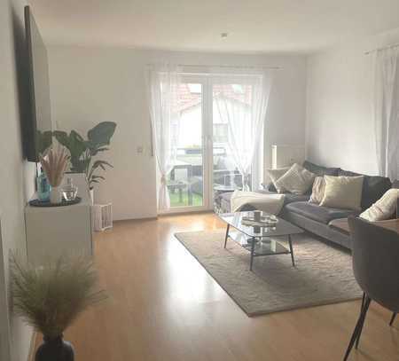 2 Zimmer Wohnung im 1:OG mit EBK, Balkon, Keller und TG-Stellplatz