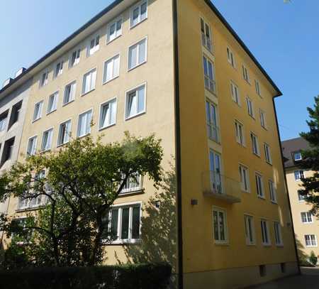 2-Zimmerwohnung + Wohnküche + Balkon in der Maxvorstadt, 75 m²