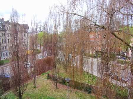 PREISGÜNSTIG--BALKON--HELL --SCHLOSSCHEMNITZ !!
