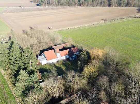 Einmalige Gelegenheit - Wohnen auf über 11.000 m² Grundstücksgröße
