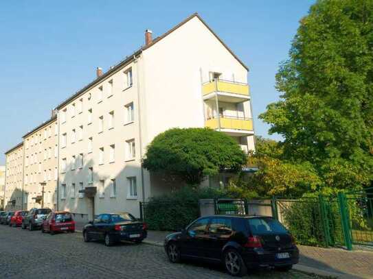 2 Raumwohnung mit Balkon in zentraler Lage