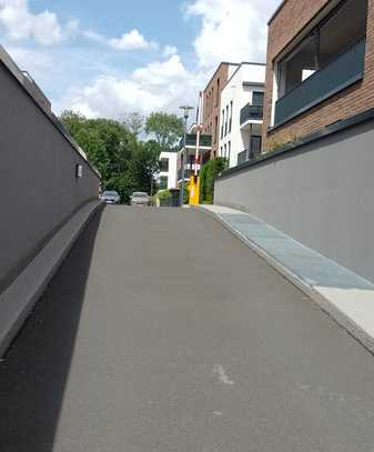 Tiefgaragenstellplatz 5 Minuten Fußweg zum Bahnhof Groß-Karben und zur neun Mitte