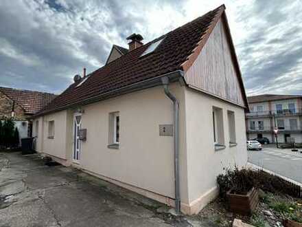Gepflegtes 4-Zimmer-Haus mit Einbauküche in Herxheim