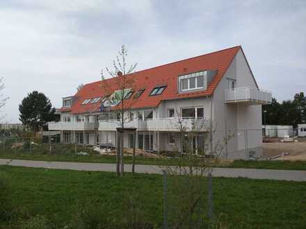 Sonnige 2-Zimmer-Wohnung; BJ 2015; in ruhiger Lage - provisionsfrei