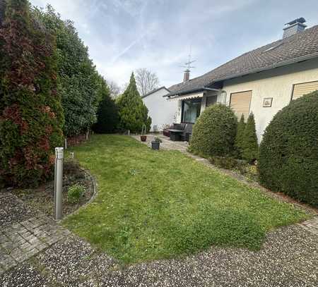 Familienfreundliches EFH mit Garten, Garage und viel Potenzial in ruhiger Lage