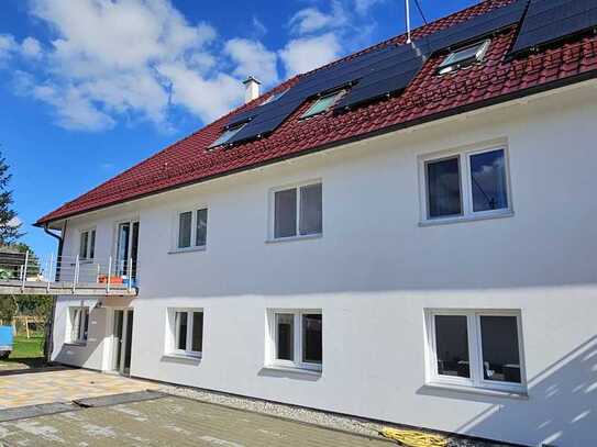 Idyllische 4,5-Zimmer-EG-Wohnung - 118m² - mit Terrasse und Einbauküche in Bad Grönenbach