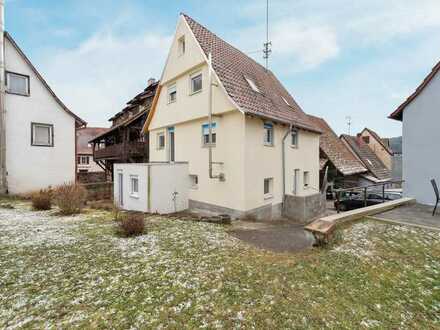 Charmantes Zweifamilienhaus in Nagold-Emmingen