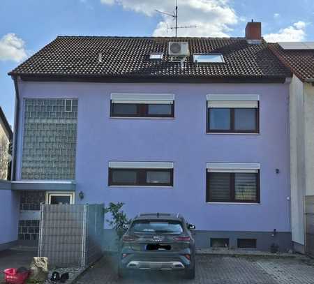 Altrip_Gut vermietetes 3-FH (1 Einheit frei ab 1.6.) mit Garagen und Stellplätzen ohne Maklergebühr!