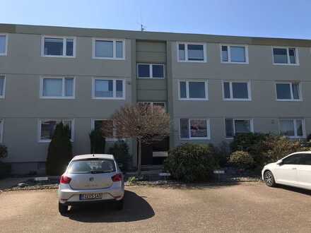 Gepflegte Wohnung mit drei Zimmern und Balkon in Heepen