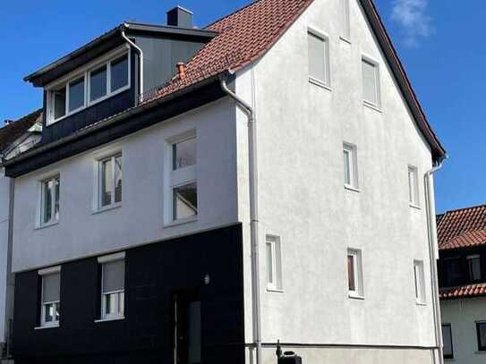 Kernsaniertes Stadthaus mit Aussicht mitten in Böblingen