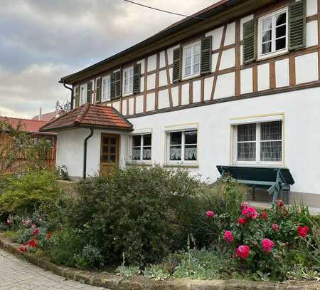 Wohnen mit historischem Charme: 125qm im renovierten Fachwerkhaus in Oberleiterbach