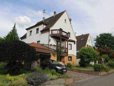 Wunderschönes Einfamilienhaus mit großem Garten und Doppelgarage in toller Lage