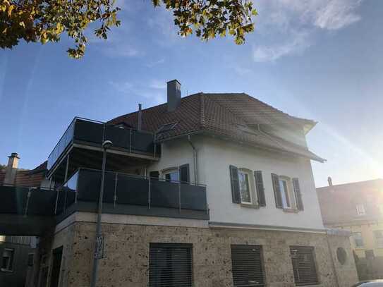 Dachgeschoßwohnung mit tollem Balkon