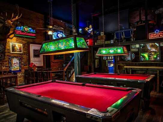 Sportsbar - Bar - Billiard - Gastrobetrieb mit 300 m² Fläche in der Innenstadt von 77815 Bühl