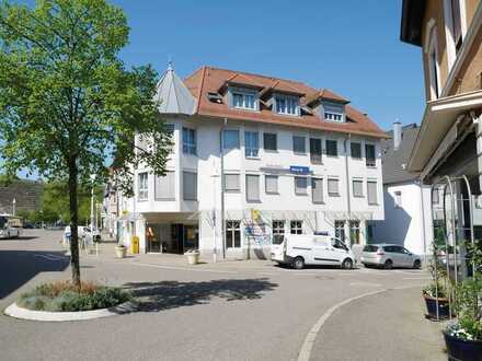 charmantes Erker-Büro / Praxis zentral am Bahnhof in Besigheim - aktuell Allianzbüro