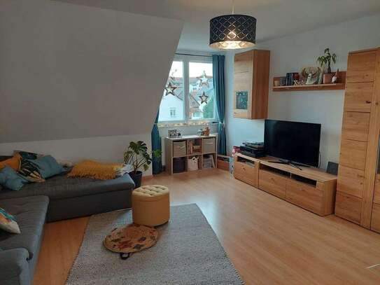 Attraktive 4-Zimmer-Maisonette-Wohnung mit großzügigem Balkon