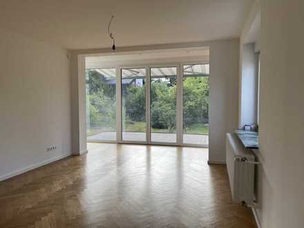 Gehobene 4-Zimmer-Wohnung im EG mit Garten in Zehlendorf